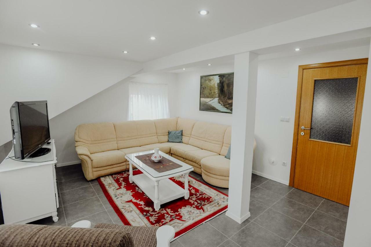 Apartman Slavonia Ðakovo المظهر الخارجي الصورة